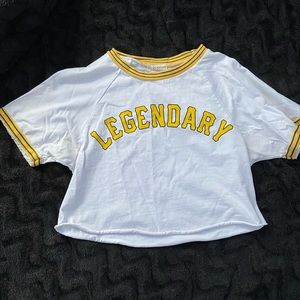 Stripped edge ‘legendary’ graphic crop top